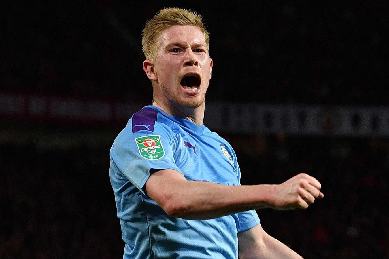 小将赛后拥抱母亲太感人