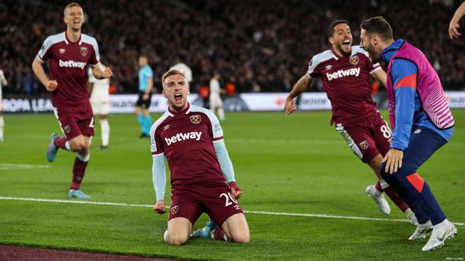 拜仁3-1惨败阿森纳，五档次差距彻底暴露，豪门实力天壤之别！