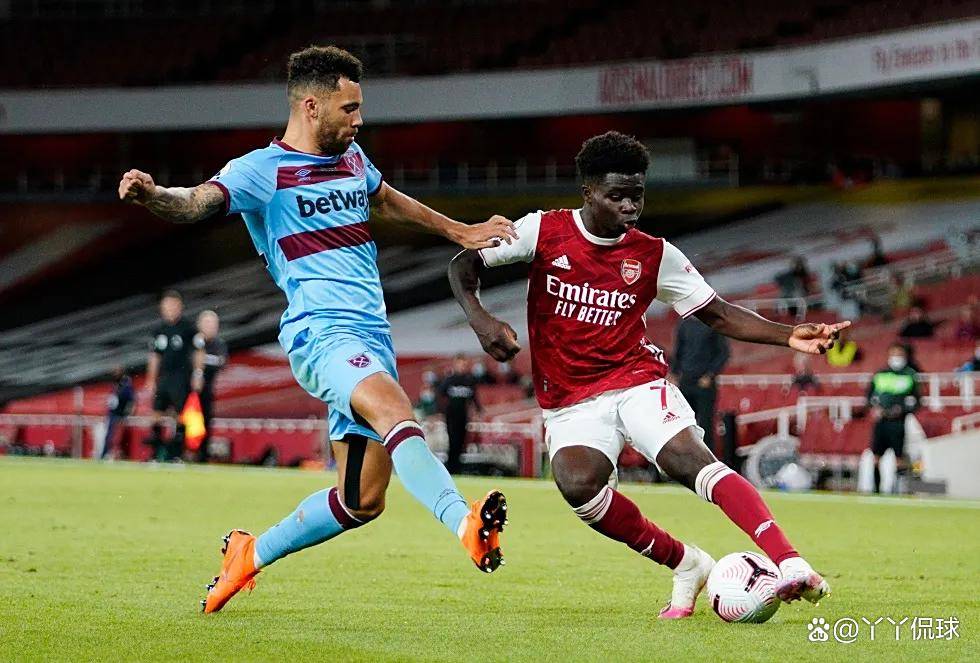 埃弗顿遭遇三连败，莫耶斯：对阵曼联我希望球员们做出回应